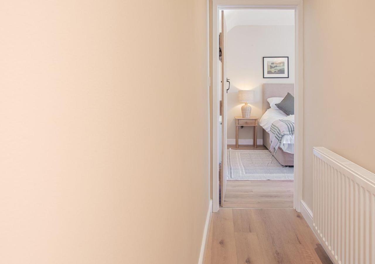 The Barn In Longhope - Luxury Barn Conversion Luaran gambar